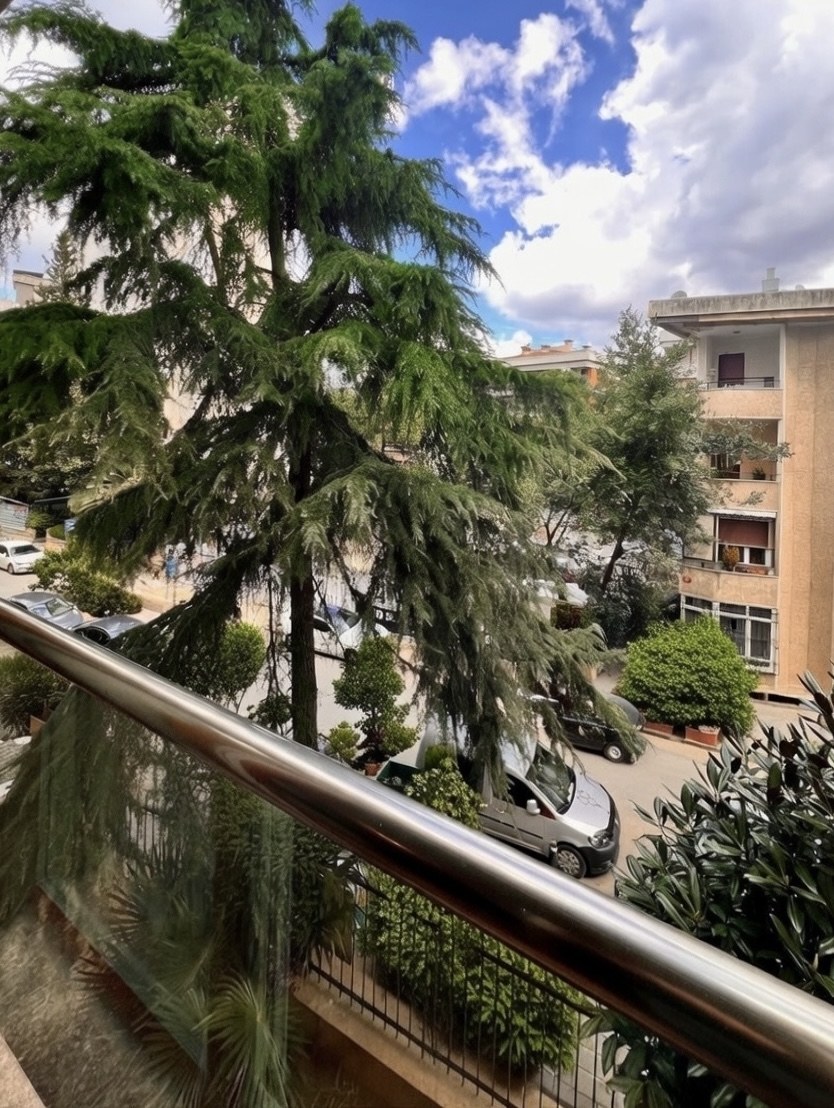 CADDEBOSTAN SAHİLDE BUTİK BİNADA 100M2 2+1 BALKONLU EBEVEYNLİ