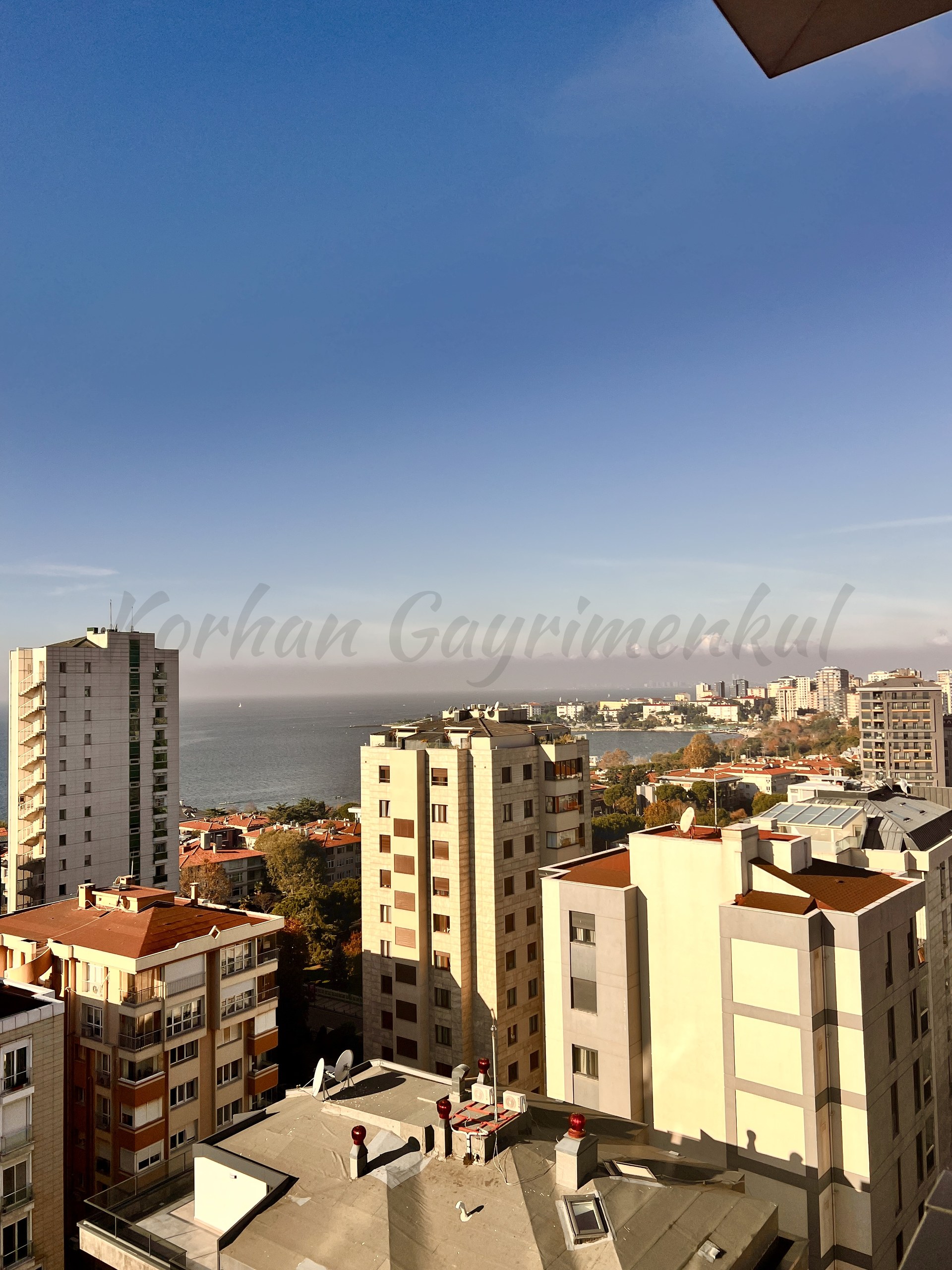 CADDEBOSTAN SAHİLDE DENZ MANZARALI 365m2 5+1 ÇİFT TERASLI DUBLEX