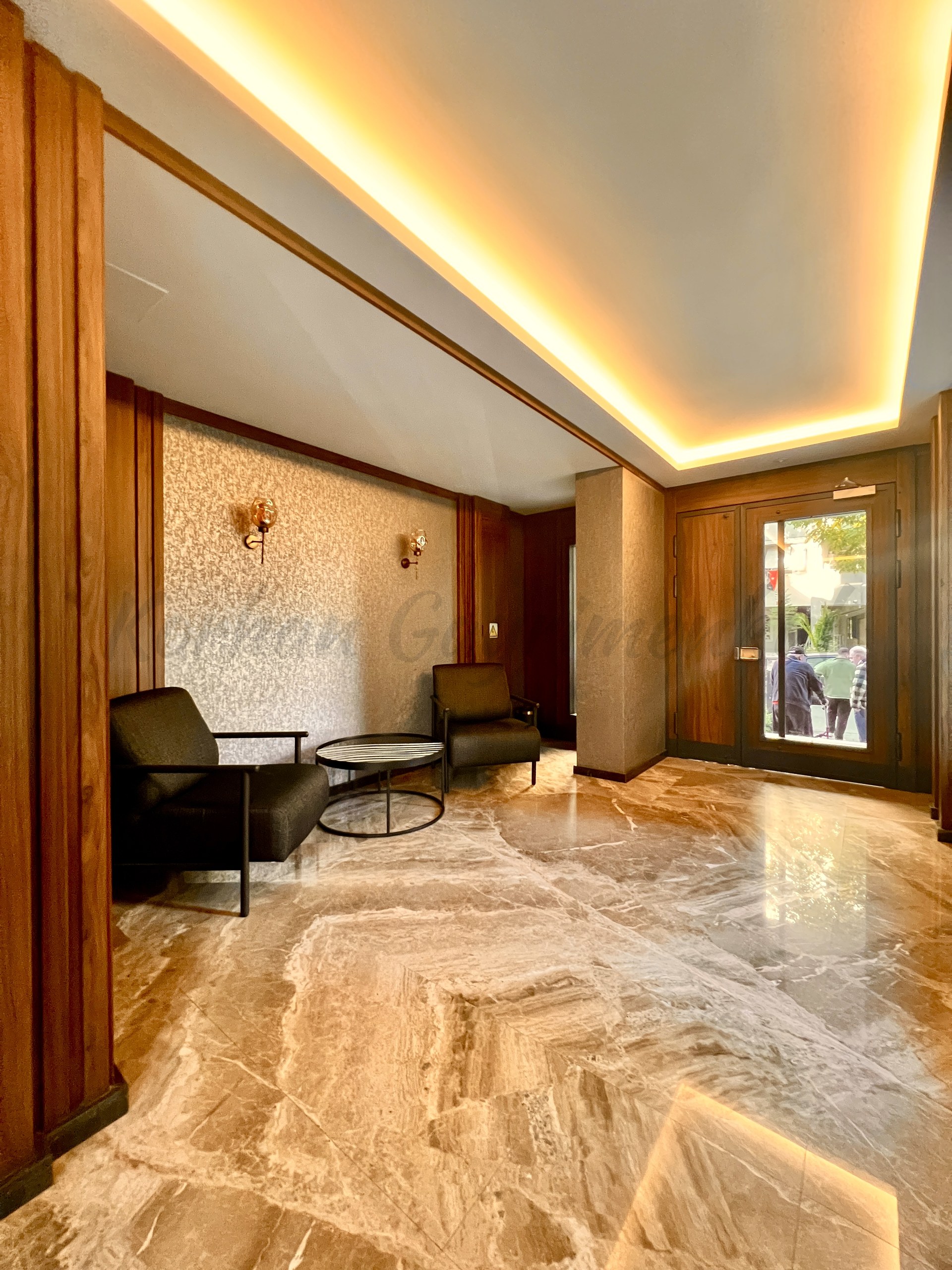 CADDEBOSTAN SAHİLDE DENZ MANZARALI 365m2 5+1 ÇİFT TERASLI DUBLEX