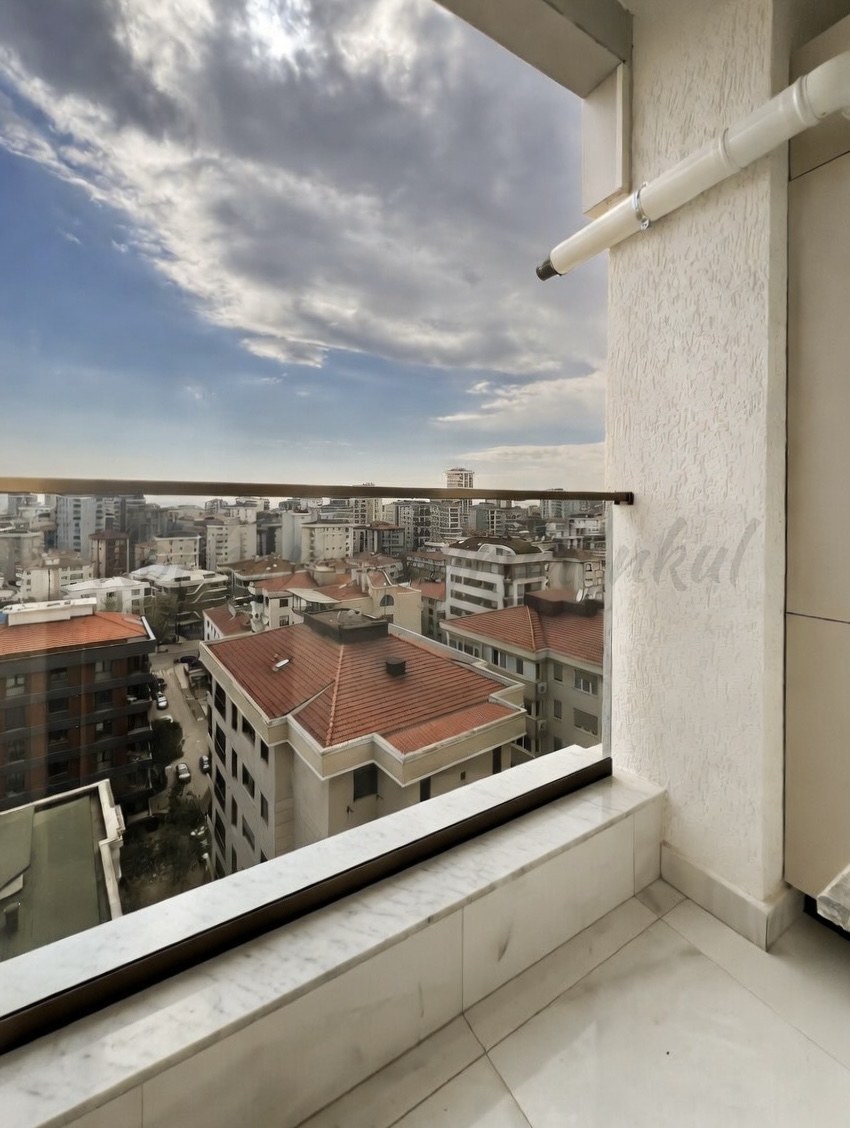 CADDEBOSTAN BAĞDATA ÇOK YAKIN DENİZ MANZARALI 87M2 2+1 BALKONLU SIFIR