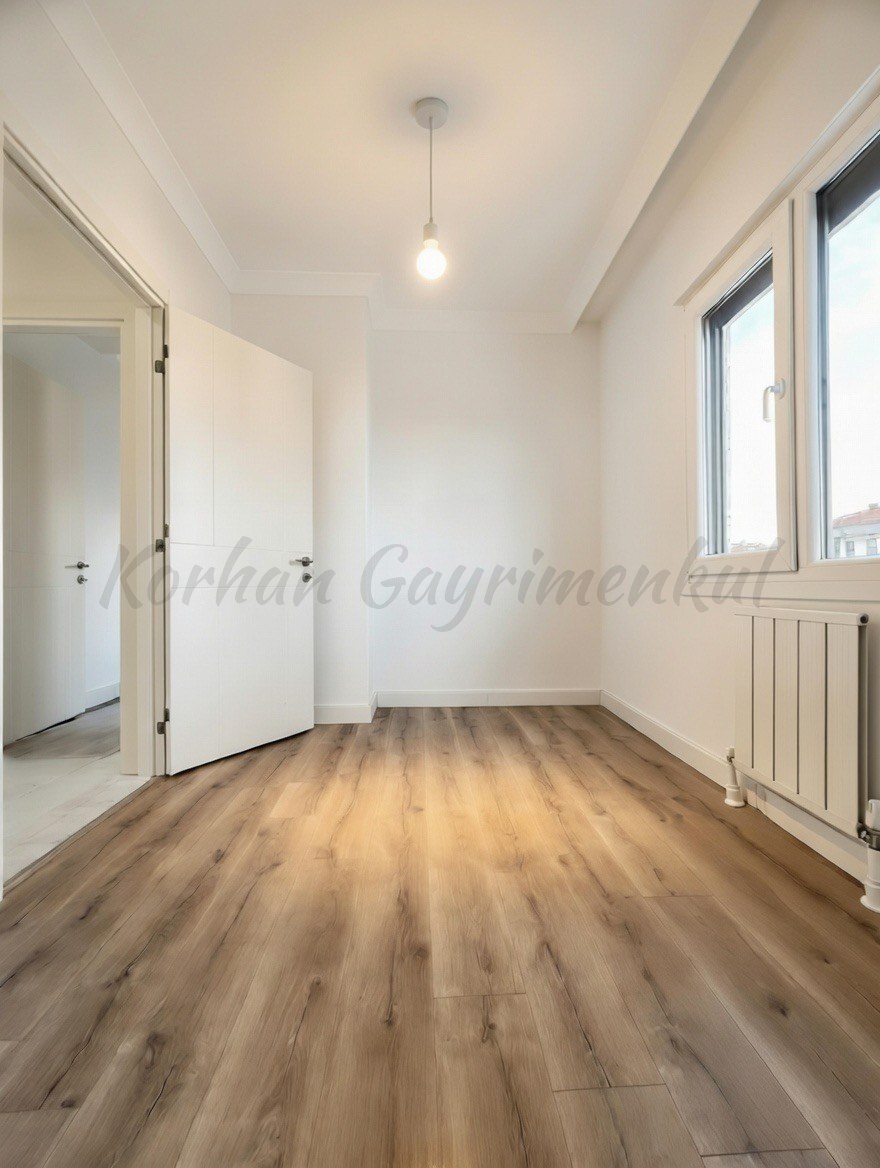 CADDEBOSTAN BAĞDATA ÇOK YAKIN DENİZ MANZARALI 87M2 2+1 BALKONLU SIFIR
