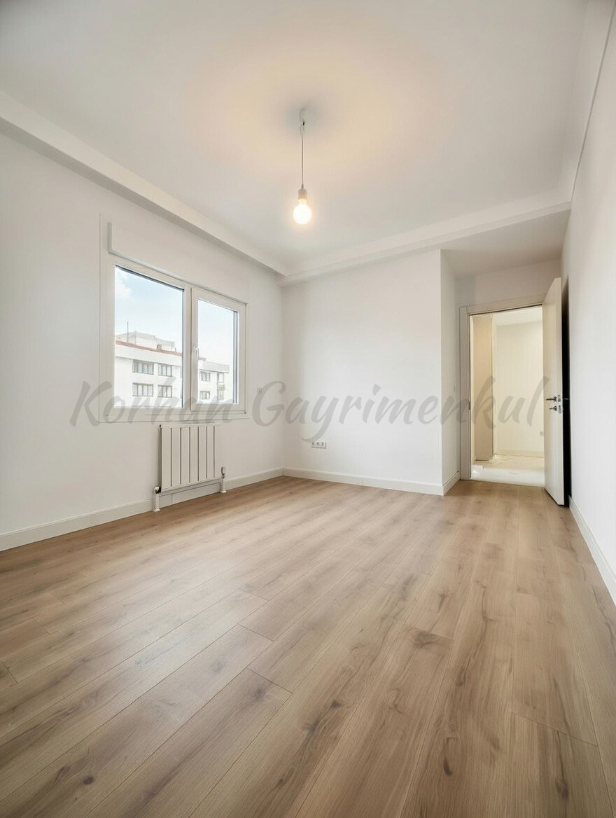 CADDEBOSTAN BAĞDATA ÇOK YAKIN DENİZ MANZARALI 87M2 2+1 BALKONLU SIFIR