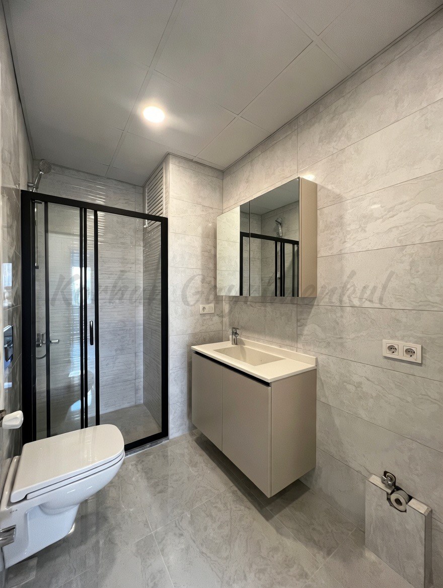 CADDEBOSTAN BAĞDATA ÇOK YAKIN DENİZ MANZARALI 87M2 2+1 BALKONLU SIFIR