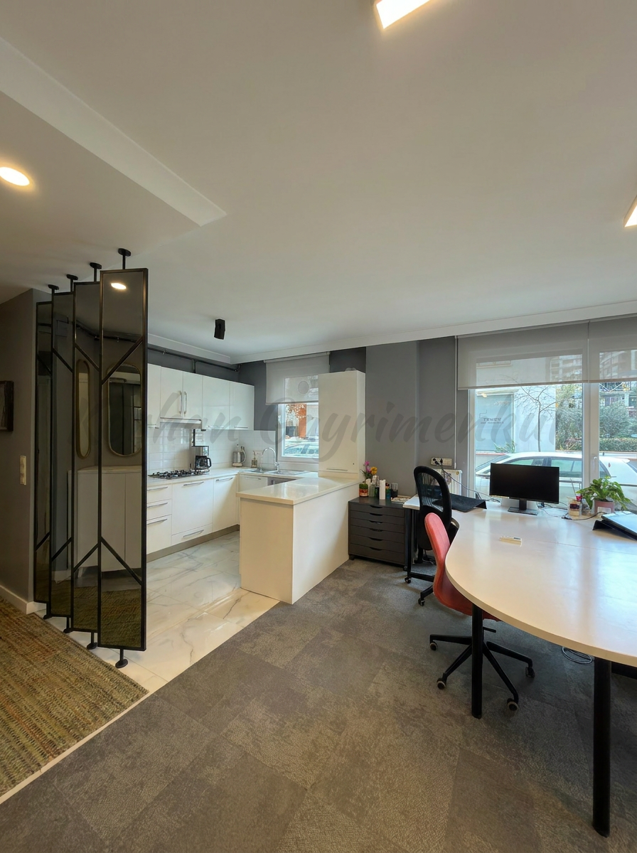 ERENKÖY TREN-BAĞDAT ARASI ETHEMEFENDİYE YAKIN 80M2 2+1 BAHÇE KATI