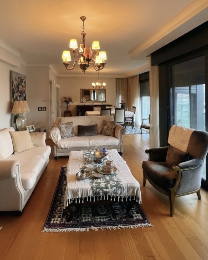 CADDEBOSTAN BAĞDAT CADDESİNDE 172m2 BRÜT 145m2 NET 4+1 A PLUS KALİTEDE REZİDANS