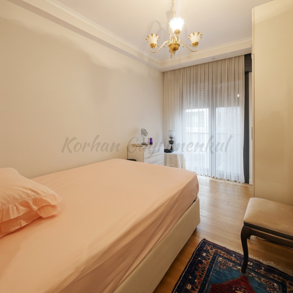 CADDEBOSTAN BAĞDAT CADDESİNDE 172m2 BRÜT 145m2 NET 4+1 A PLUS KALİTEDE REZİDANS