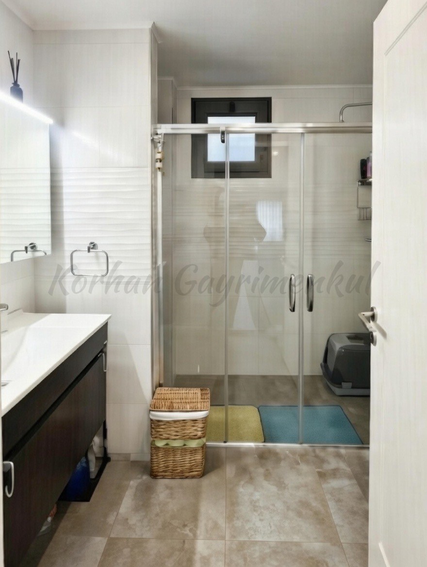 CADDEBOSTAN BAĞDAT CADDESİNDE 172m2 BRÜT 145m2 NET 4+1 A PLUS KALİTEDE REZİDANS