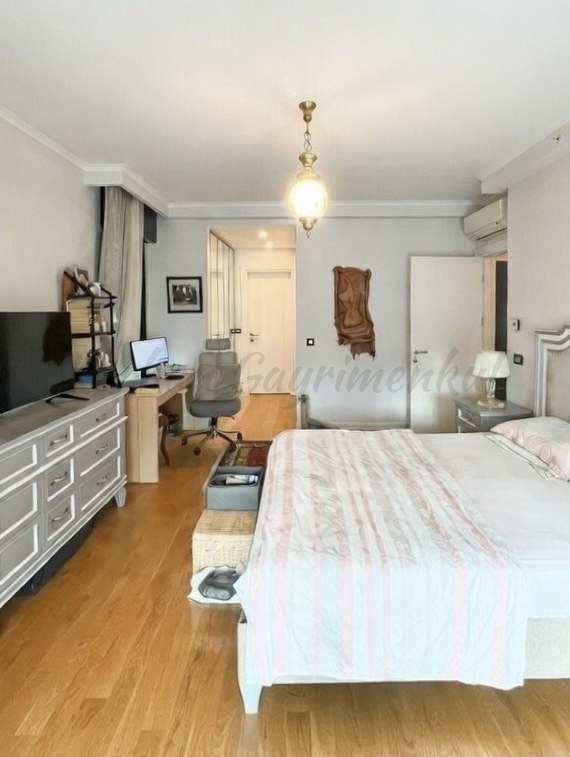 CADDEBOSTAN BAĞDAT CADDESİNDE 172m2 BRÜT 145m2 NET 4+1 A PLUS KALİTEDE REZİDANS