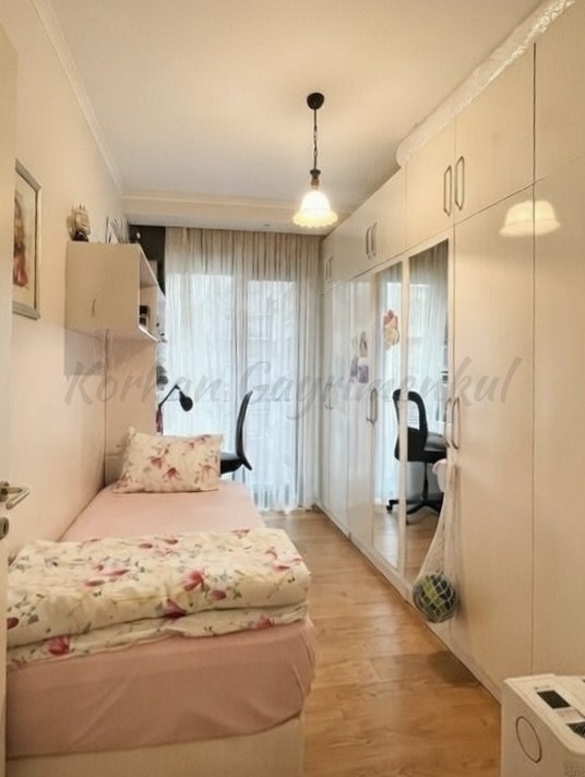CADDEBOSTAN BAĞDAT CADDESİNDE 172m2 BRÜT 145m2 NET 4+1 A PLUS KALİTEDE REZİDANS