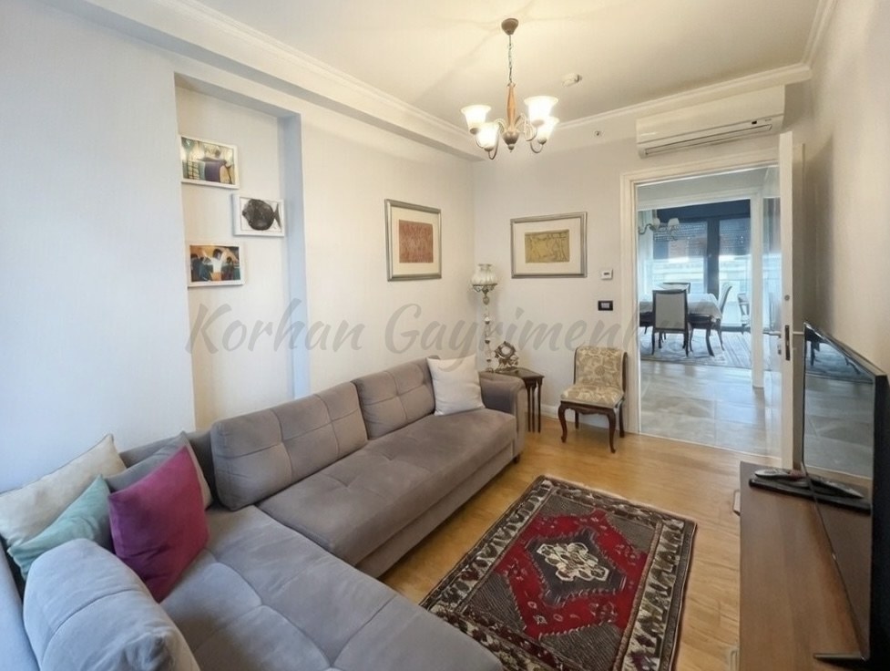 CADDEBOSTAN BAĞDAT CADDESİNDE 172m2 BRÜT 145m2 NET 4+1 A PLUS KALİTEDE REZİDANS