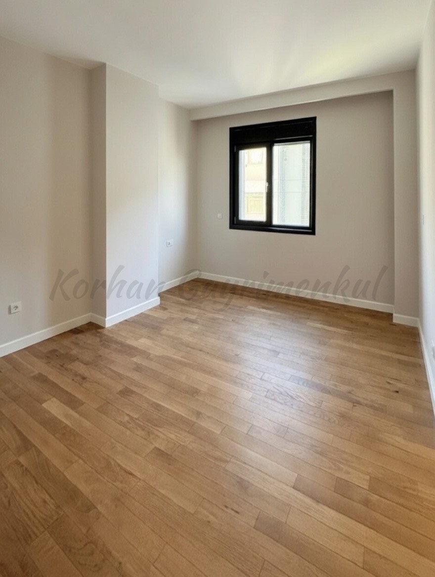 CADDEBOSTAN BAĞDATA 3.BİNADA 178m2 BRÜT 161m2 NET 4+1 BALKONLU