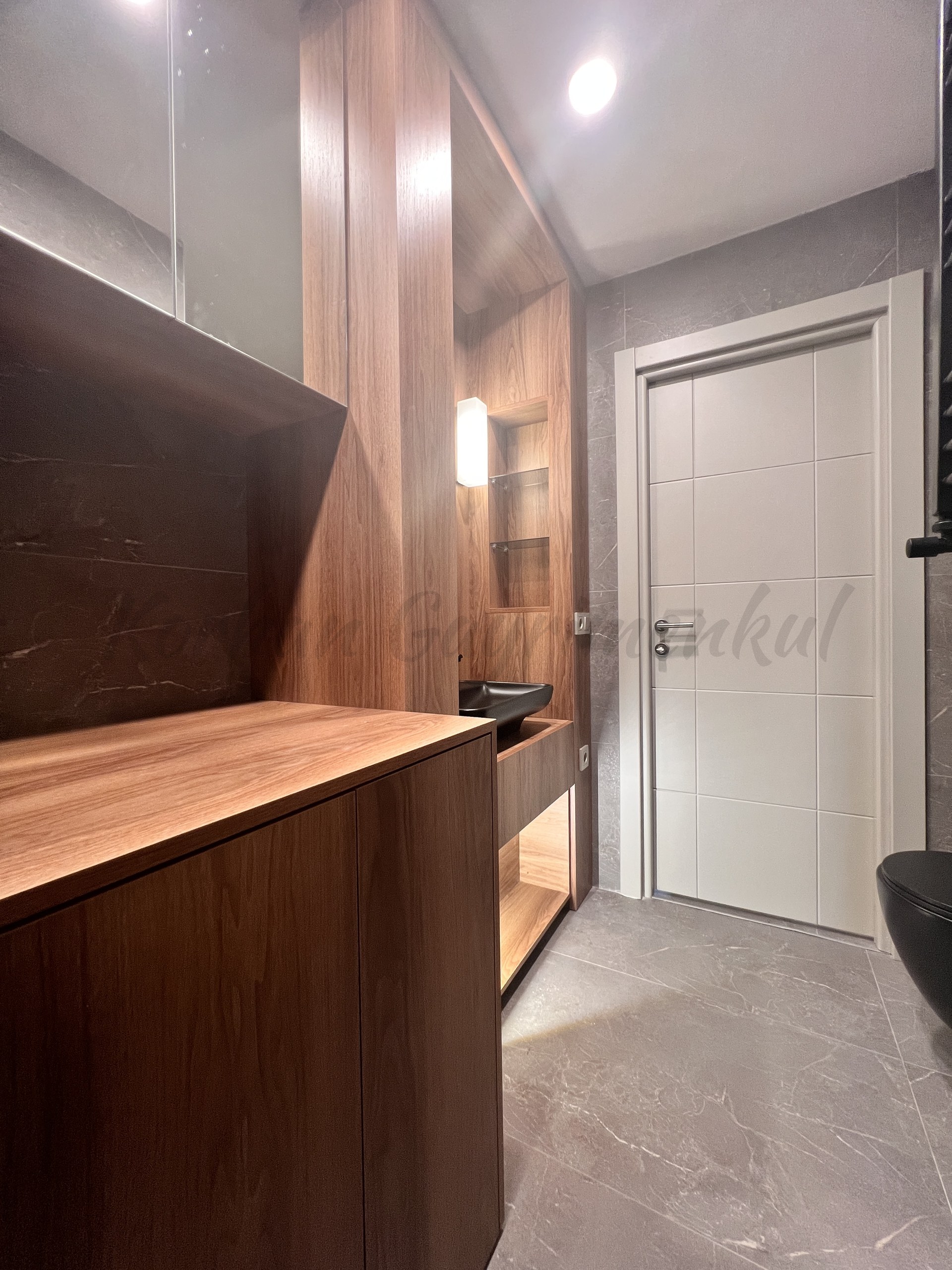GÖZTEPE BAHARİYELİ SOKAKTA 120m2 NET 3+1 MİMARİ DEKORLU ÇİFT BALKONLU 5 YILLIK