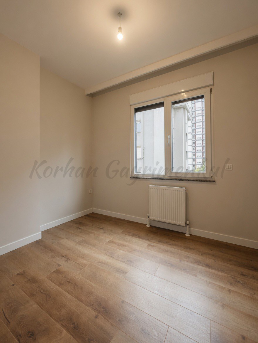 CADDEBOSTANIN EN YEŞİL SOKAĞNDA GENİŞ BALKONLU 145M2 3+1 SIFIR
