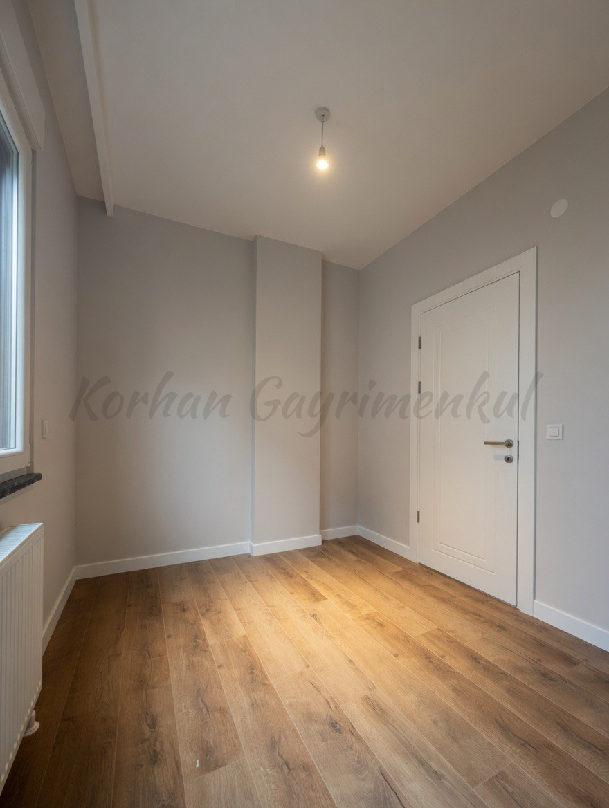 CADDEBOSTANIN EN YEŞİL SOKAĞNDA GENİŞ BALKONLU 145M2 3+1 SIFIR