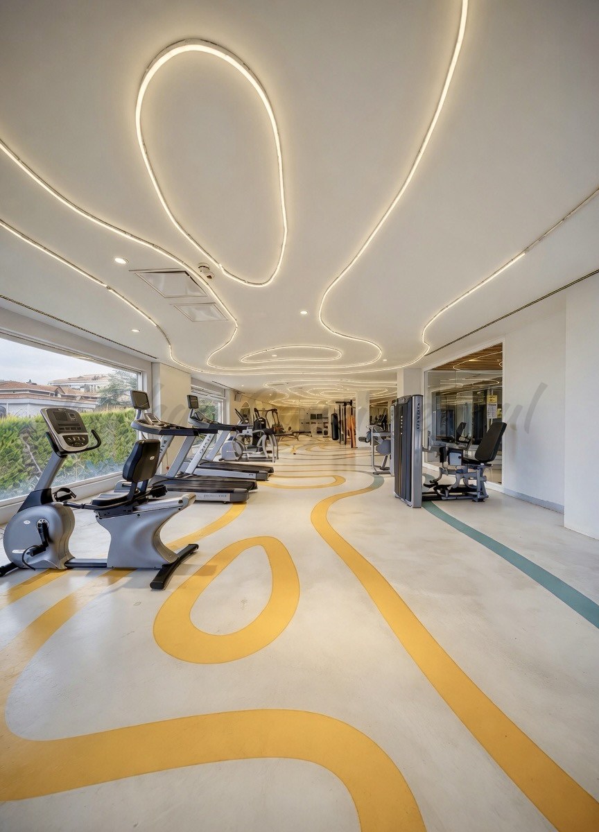 ÇENGELKÖY SULTAN MAKAMINDA 180m2 NET 4+1 ÖZEL DEKORASYONLU BOĞAZ MANZARALI ARA KAT