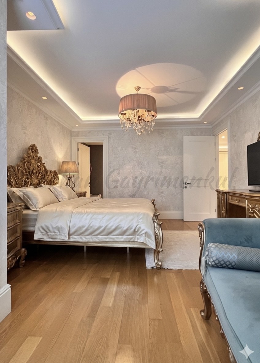 ÇENGELKÖY SULTAN MAKAMINDA 180m2 NET 4+1 ÖZEL DEKORASYONLU BOĞAZ MANZARALI ARA KAT