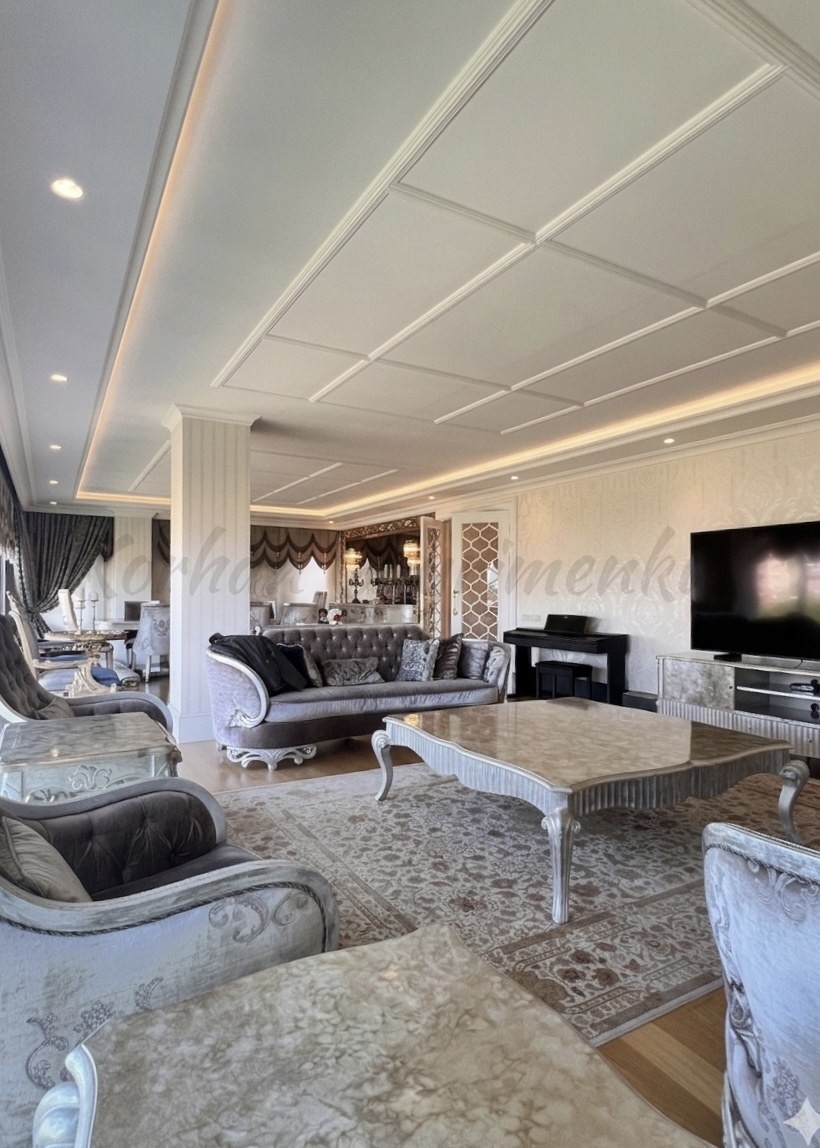 ÇENGELKÖY SULTAN MAKAMINDA 180m2 NET 4+1 ÖZEL DEKORASYONLU BOĞAZ MANZARALI ARA KAT