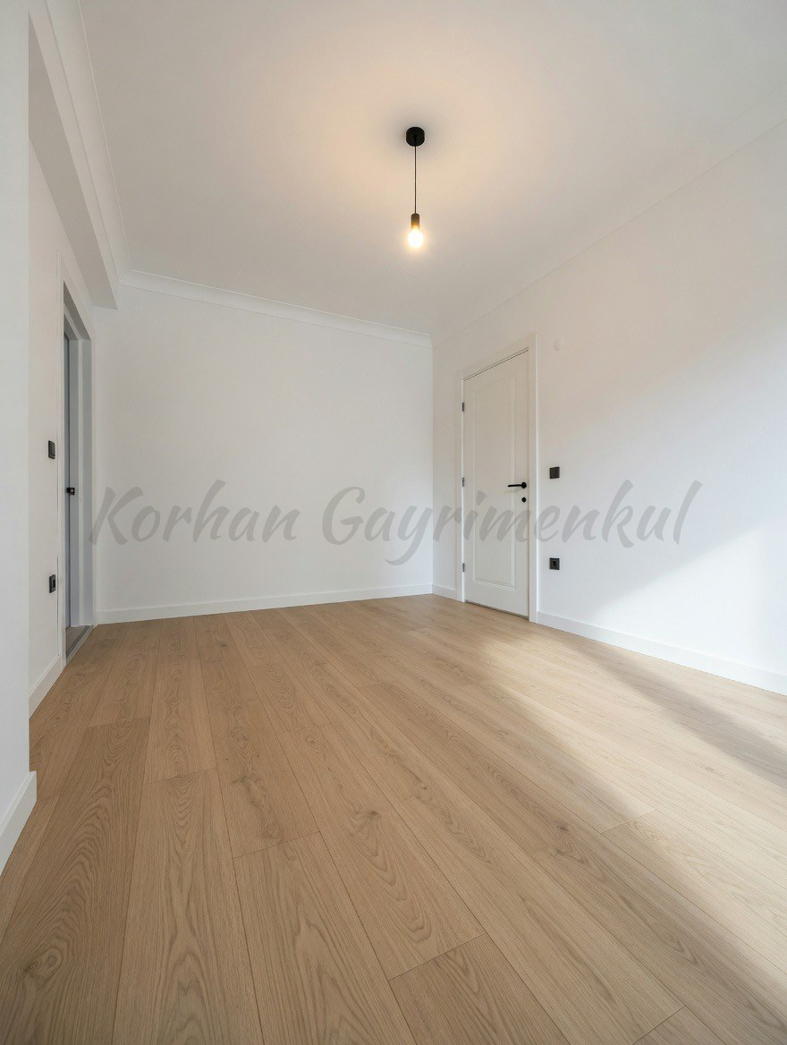 ÇİFTEHAVUZLARDA BAĞDAT'A YAKIN 90M2 NET 3+1 KATTA TEK SIFIR