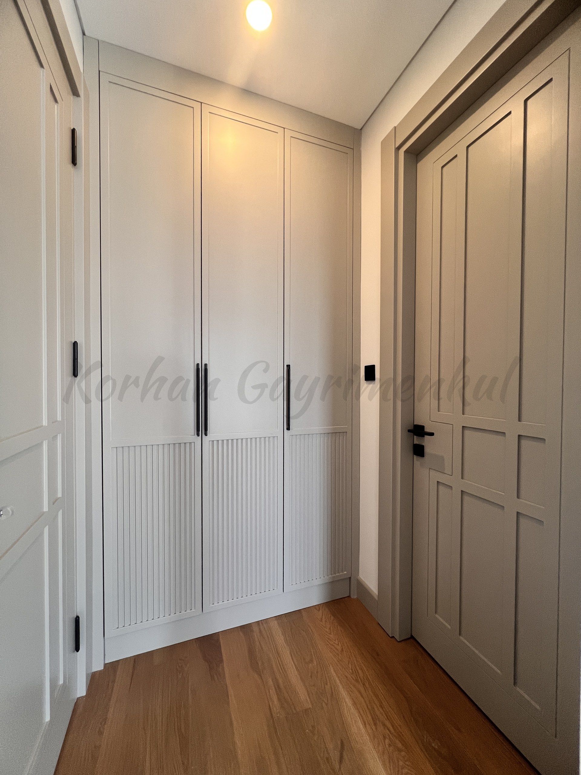 SUADİYE SAHİLDE  DENİZ MANZARALI 220M2 5+1 EMSALSİZ DUBLEX