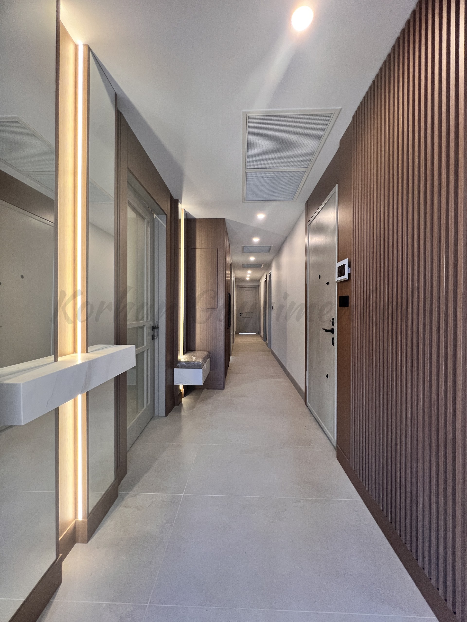 SUADİYE SAHİLDE  DENİZ MANZARALI 220M2 5+1 EMSALSİZ DUBLEX