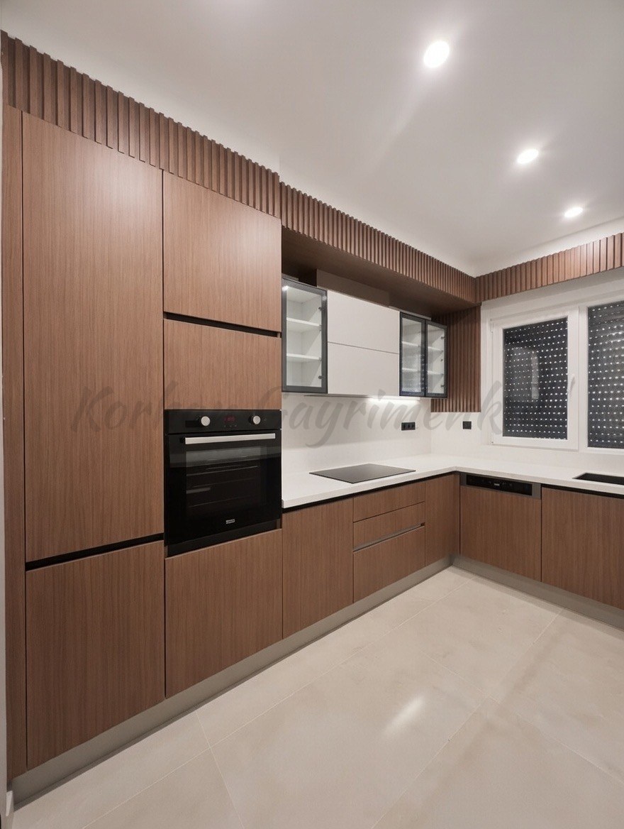 SUADİYE SAHİLDE  DENİZ MANZARALI 220M2 5+1 EMSALSİZ DUBLEX