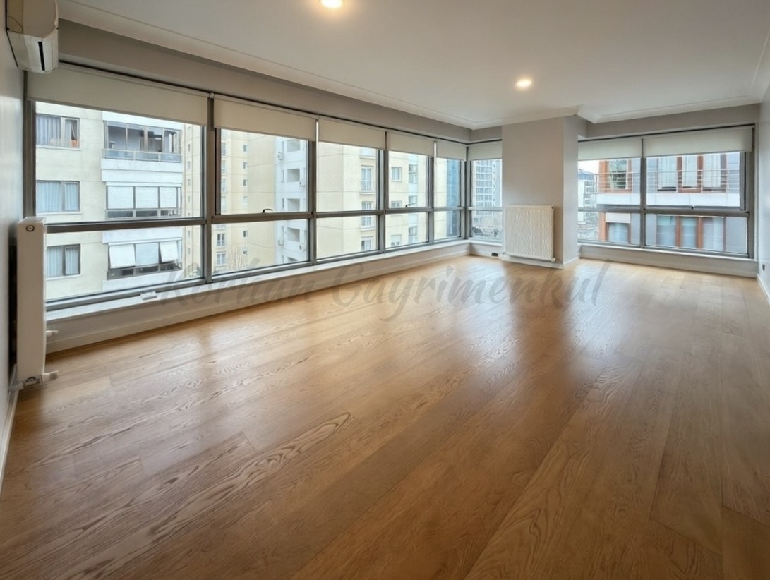 ŞAŞKINBAKKAL ERENKÖY SINIRINDA BAĞDAT CADDESİNE YAKIN 100M2 NET 3+1