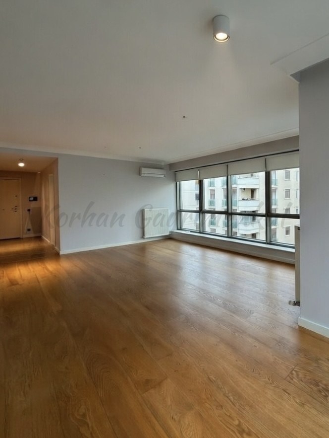 ŞAŞKINBAKKAL ERENKÖY SINIRINDA BAĞDAT CADDESİNE YAKIN 100M2 NET 3+1