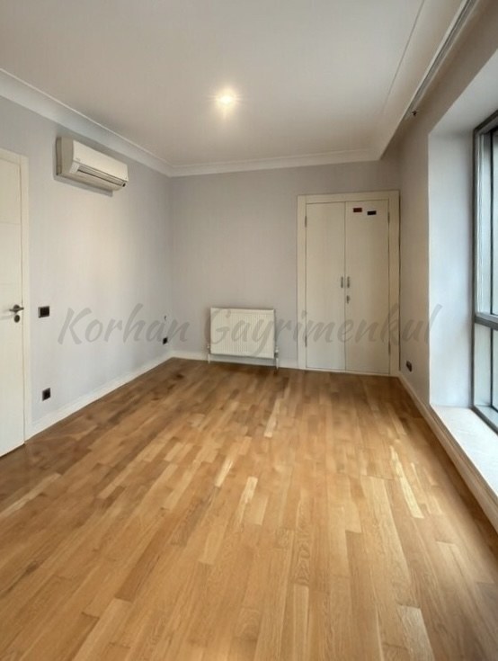 ŞAŞKINBAKKAL ERENKÖY SINIRINDA BAĞDAT CADDESİNE YAKIN 100M2 NET 3+1