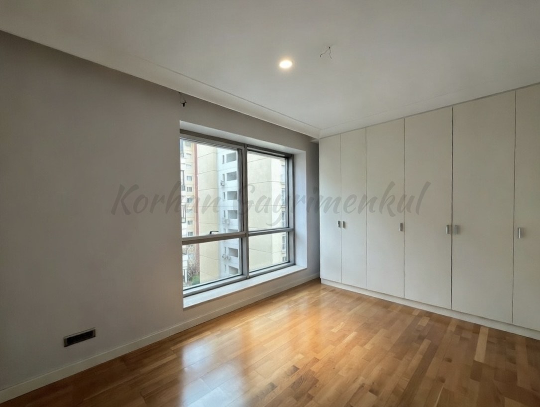 ŞAŞKINBAKKAL ERENKÖY SINIRINDA BAĞDAT CADDESİNE YAKIN 100M2 NET 3+1