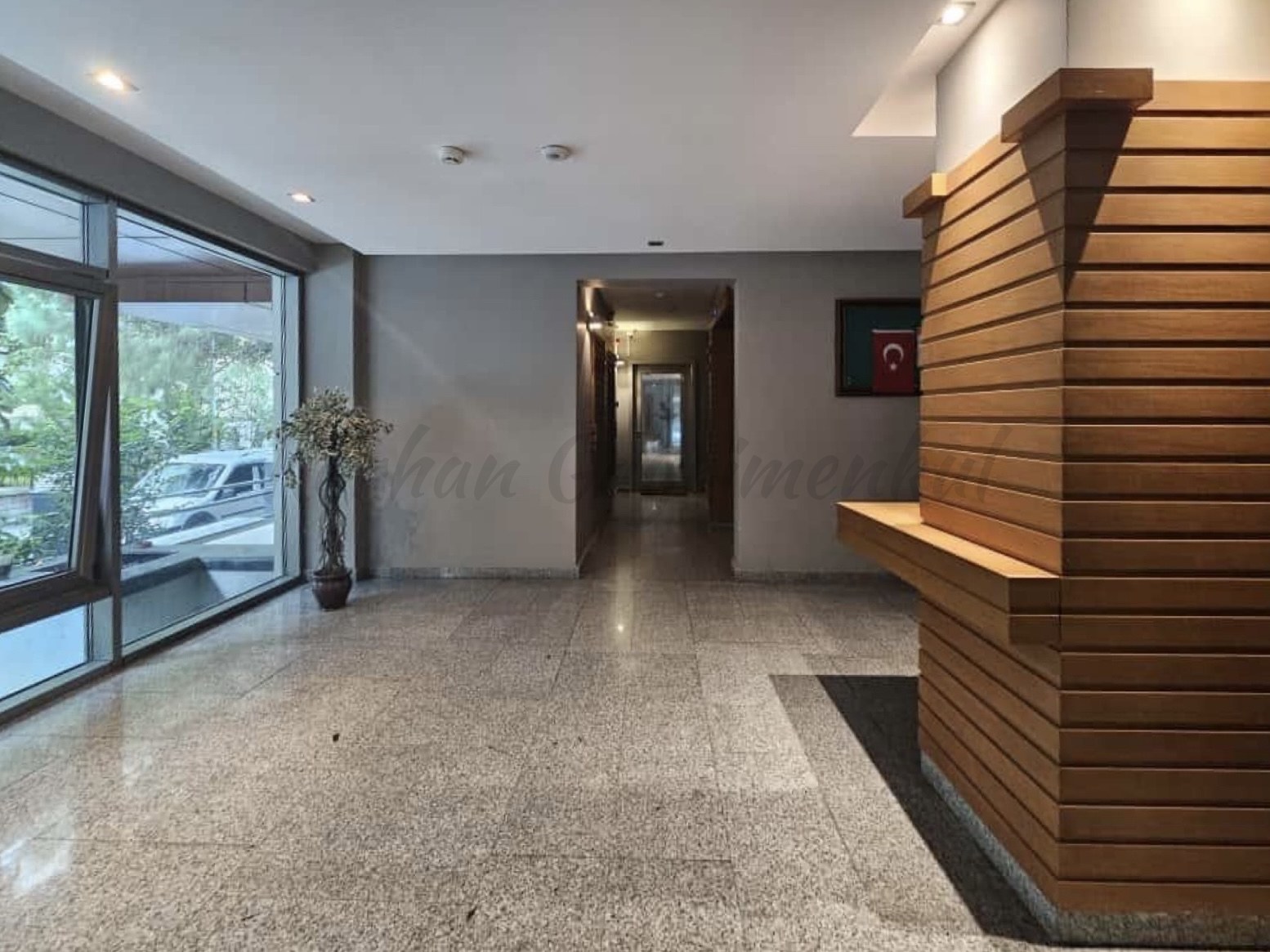 ŞAŞKINBAKKAL ERENKÖY SINIRINDA BAĞDAT CADDESİNE YAKIN 100M2 NET 3+1