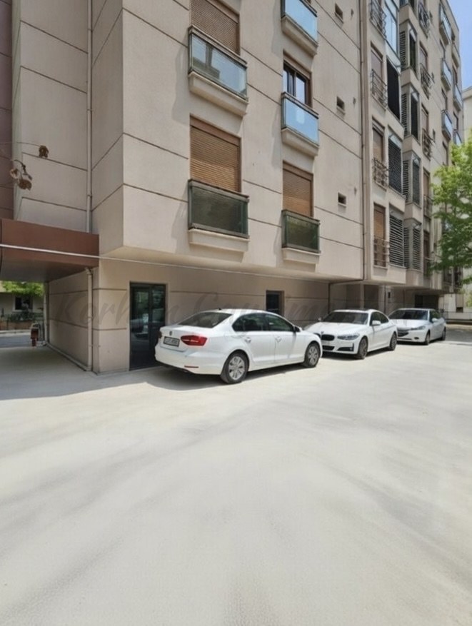 ŞAŞKINBAKKAL ERENKÖY SINIRINDA BAĞDAT CADDESİNE YAKIN 100M2 NET 3+1