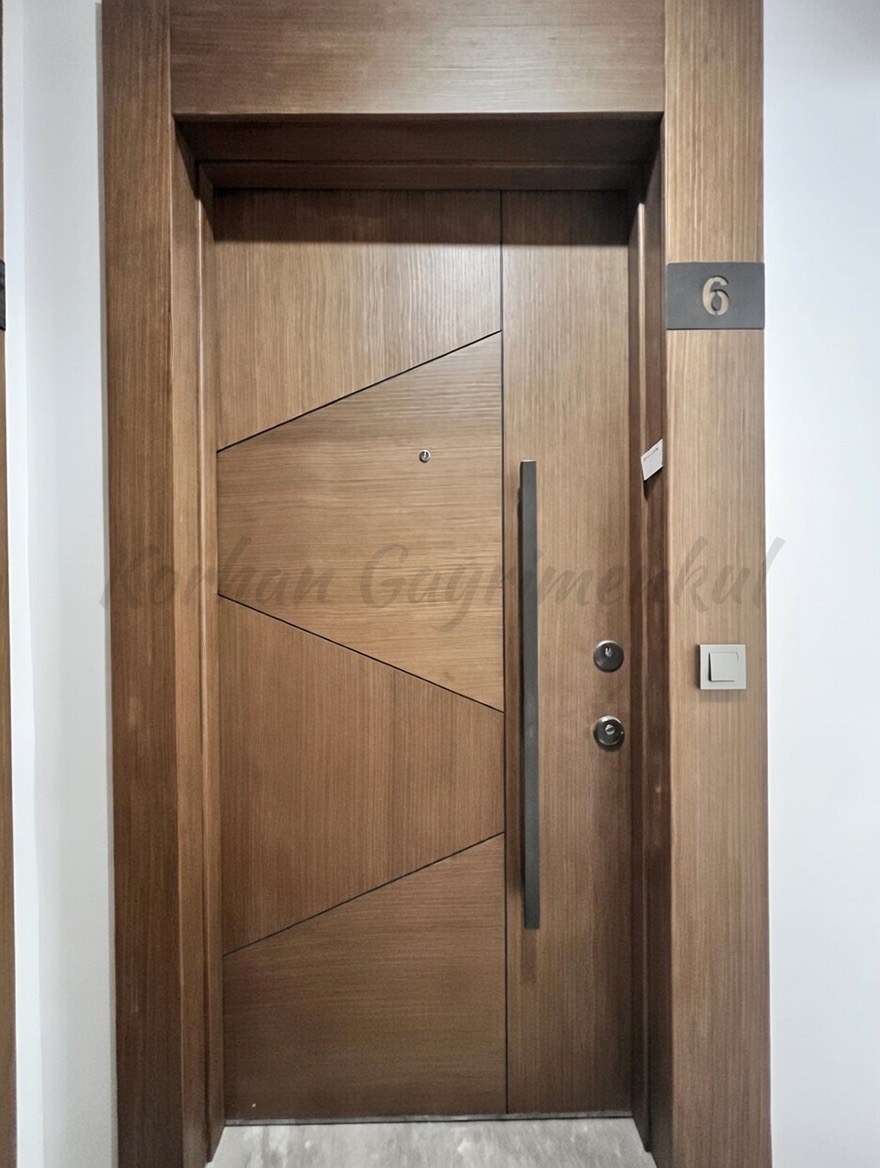 CADDEBOSTAN SAHİLDE İŞ YERİNE-KONUTA UYGUN 120M2 NET 3+1 SIFIR