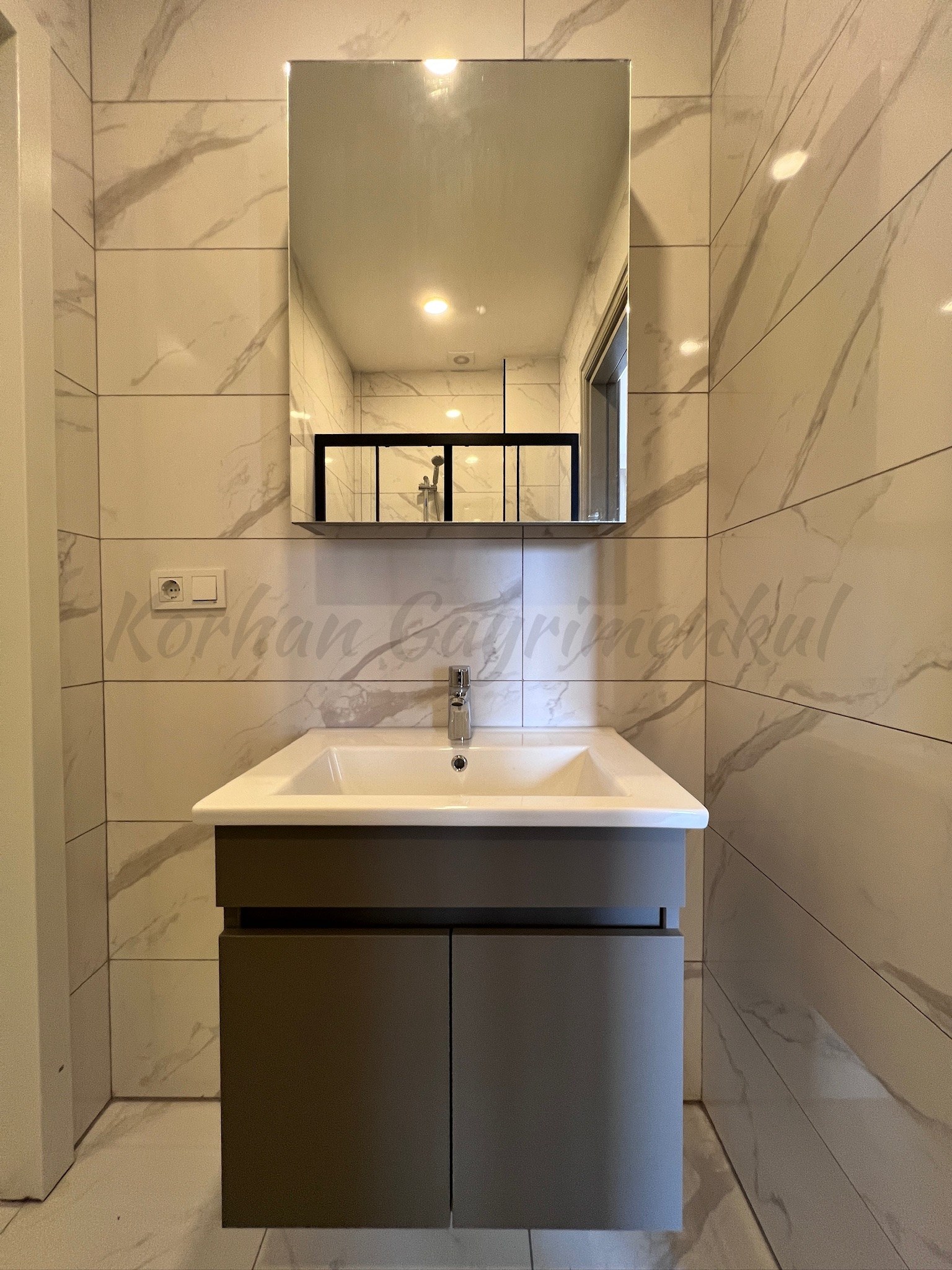 CADDEBOSTANIN EN YEŞİL SOKAĞINDA EMSALSİZ KALİTEDE 280m2 DUBLEX