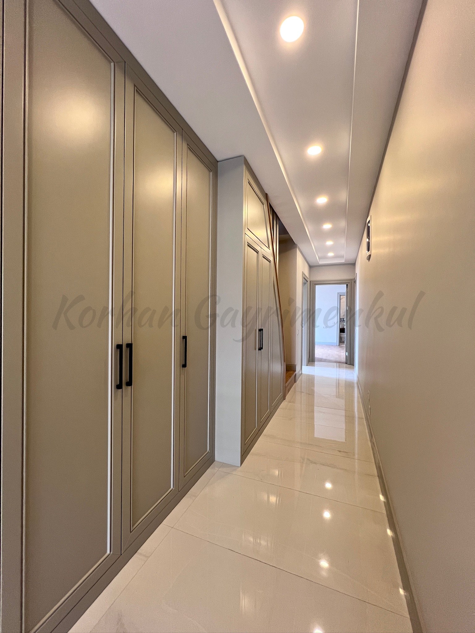 CADDEBOSTANIN EN YEŞİL SOKAĞINDA EMSALSİZ KALİTEDE 280m2 DUBLEX