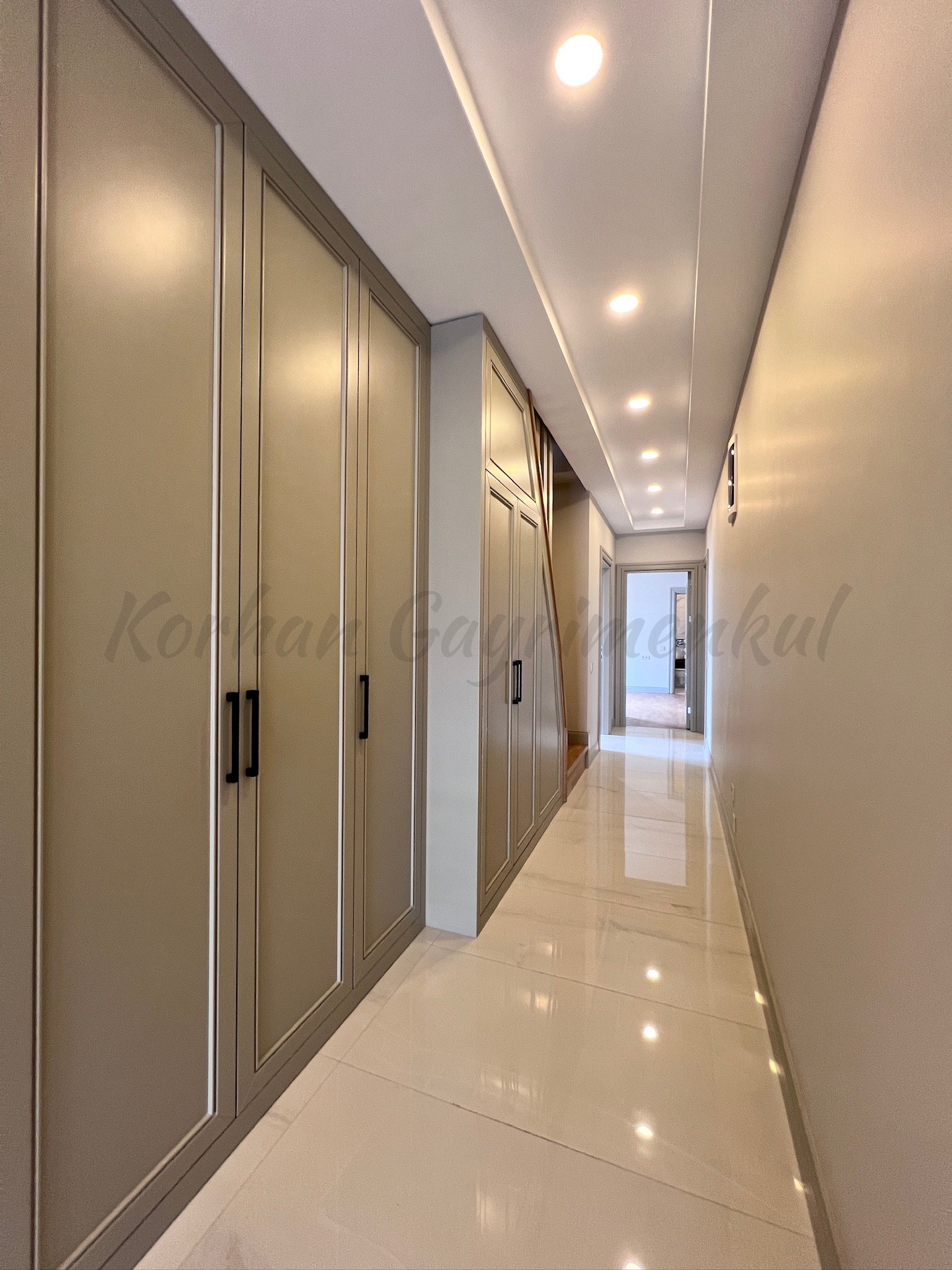 CADDEBOSTANIN EN YEŞİL SOKAĞINDA EMSALSİZ KALİTEDE 280m2 DUBLEX
