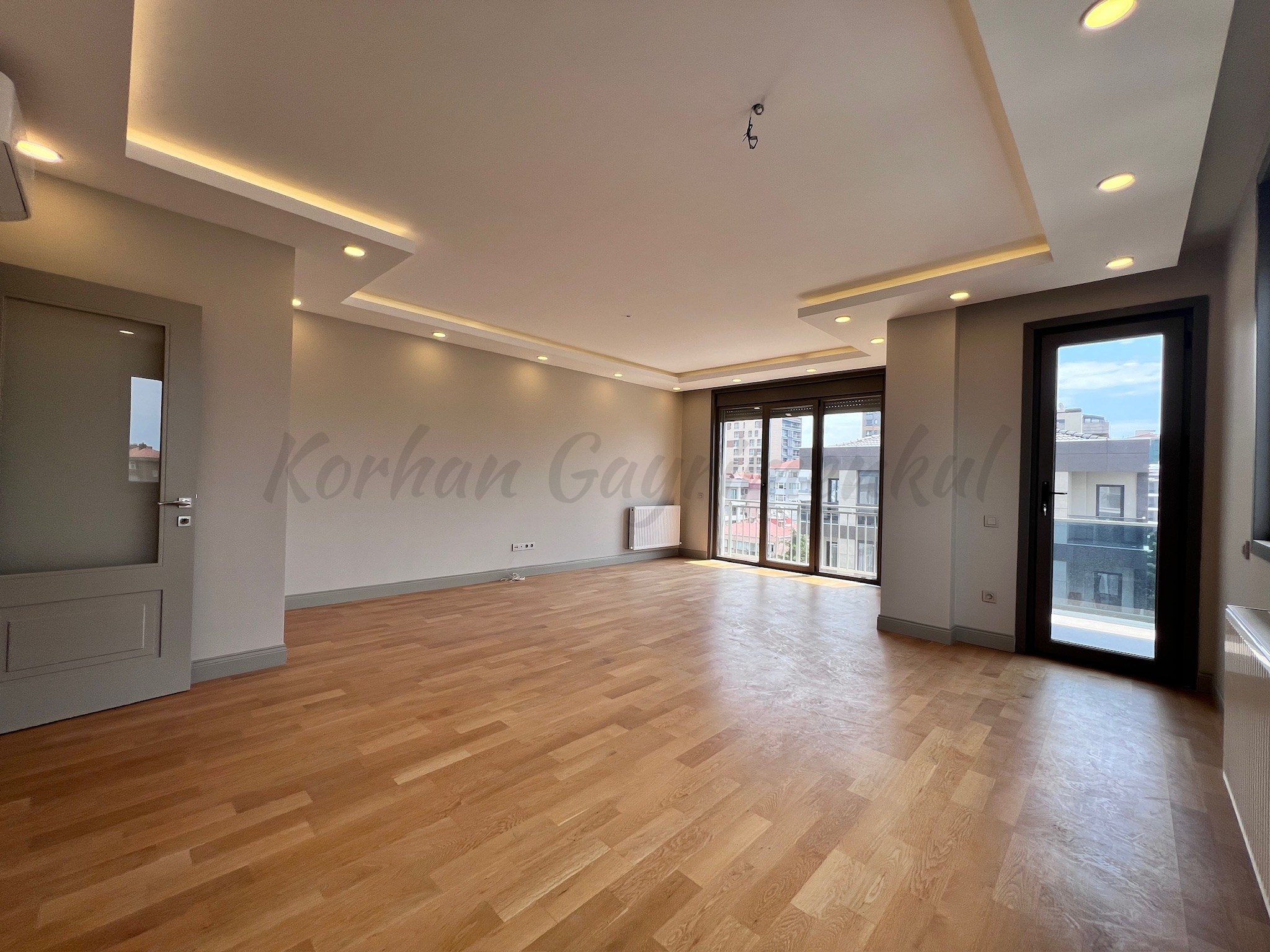 CADDEBOSTANIN EN YEŞİL SOKAĞINDA EMSALSİZ KALİTEDE 280m2 DUBLEX