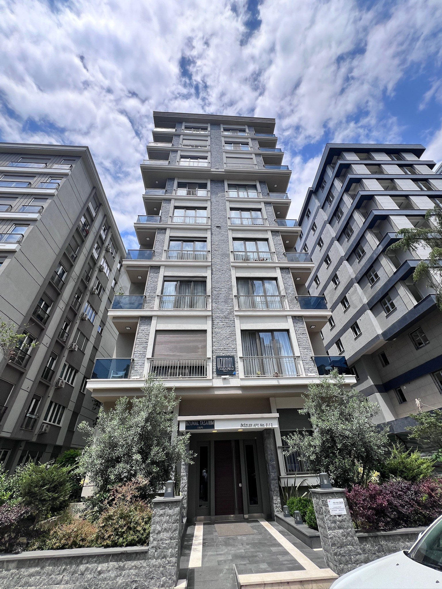 CADDEBOSTANIN EN YEŞİL SOKAĞINDA EMSALSİZ KALİTEDE 280m2 DUBLEX