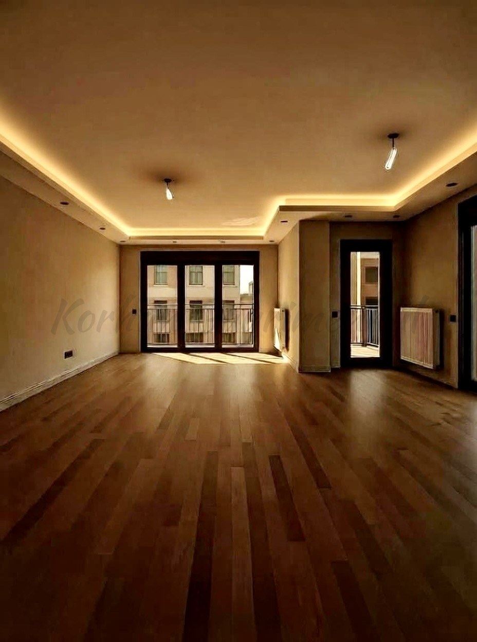 ÖMERPAŞA CADDESİNE 3. BİNADA BALKONLU 107M2 NET 3+1 SIFIR