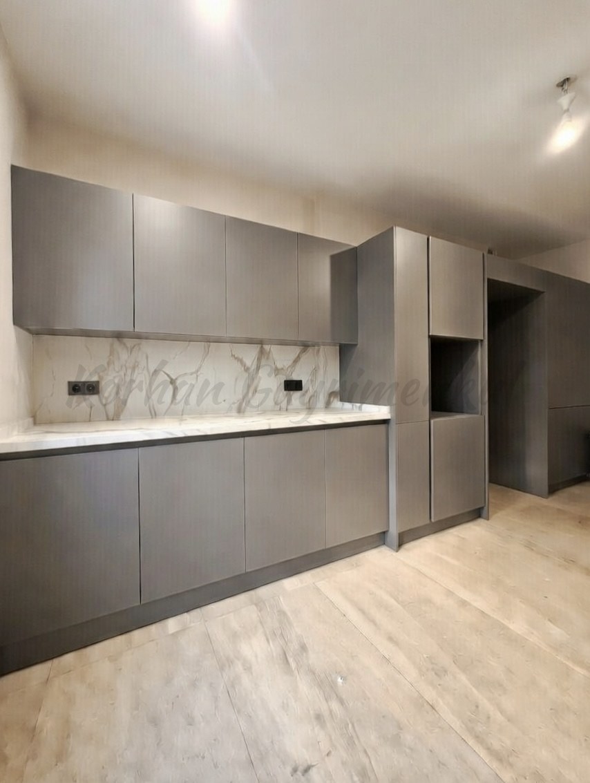 ŞAKINBAKKAL SAHİLE DENİZ MANZARALI 190M2 SÜPER LÜKS KATTA TEK