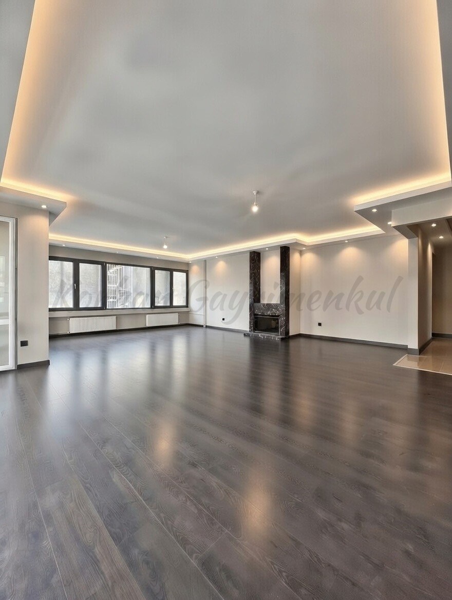 ŞAKINBAKKAL SAHİLE DENİZ MANZARALI 190M2 SÜPER LÜKS KATTA TEK