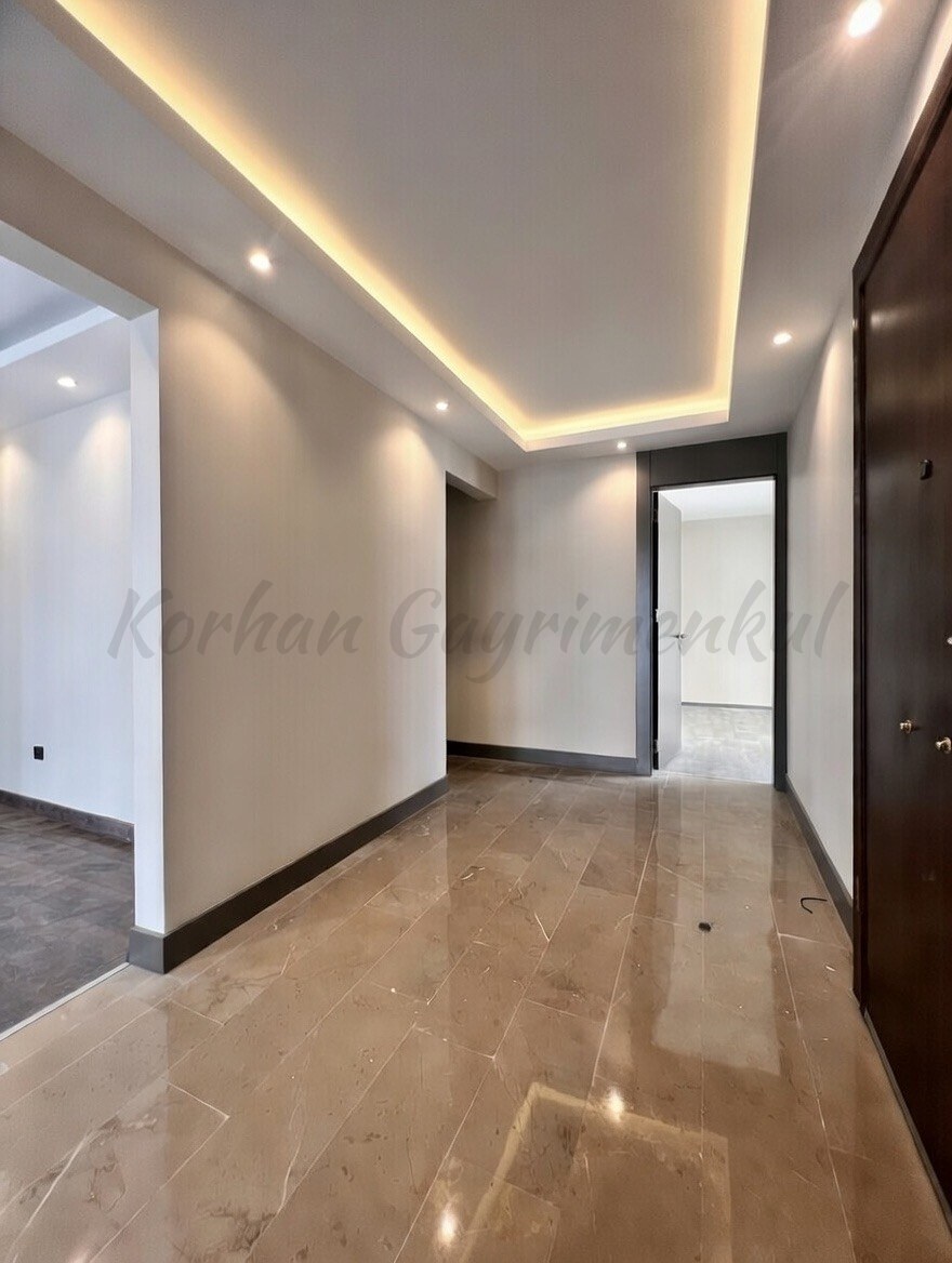 ŞAKINBAKKAL SAHİLE DENİZ MANZARALI 190M2 SÜPER LÜKS KATTA TEK