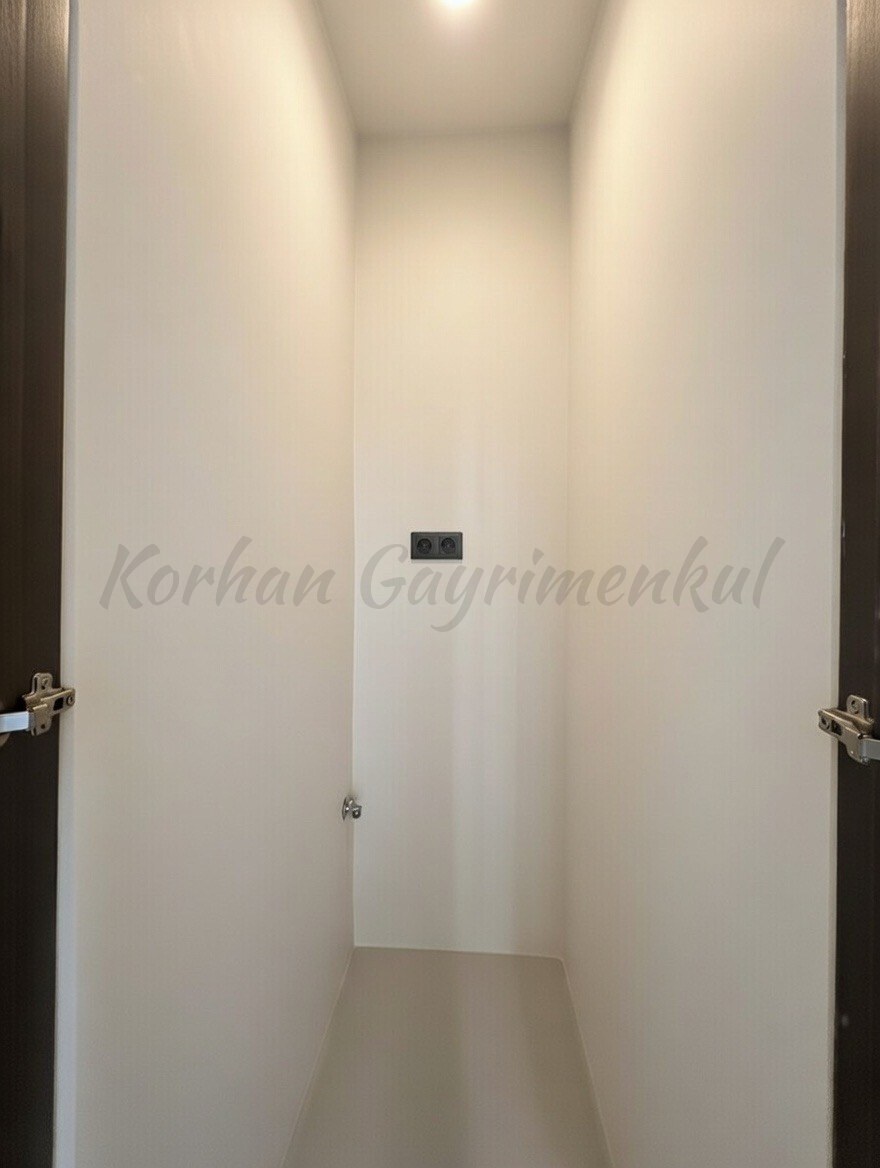 ŞAKINBAKKAL SAHİLE DENİZ MANZARALI 190M2 SÜPER LÜKS KATTA TEK