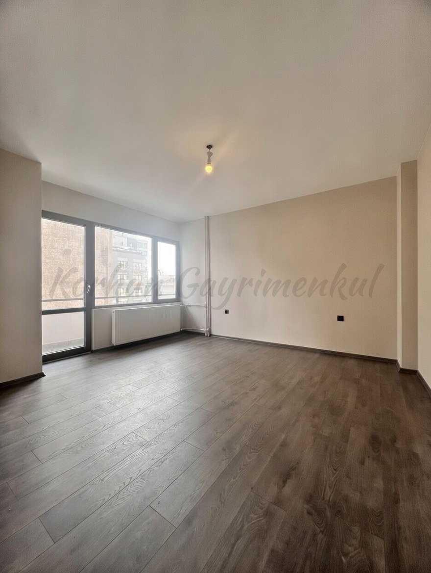 ŞAKINBAKKAL SAHİLE DENİZ MANZARALI 190M2 SÜPER LÜKS KATTA TEK
