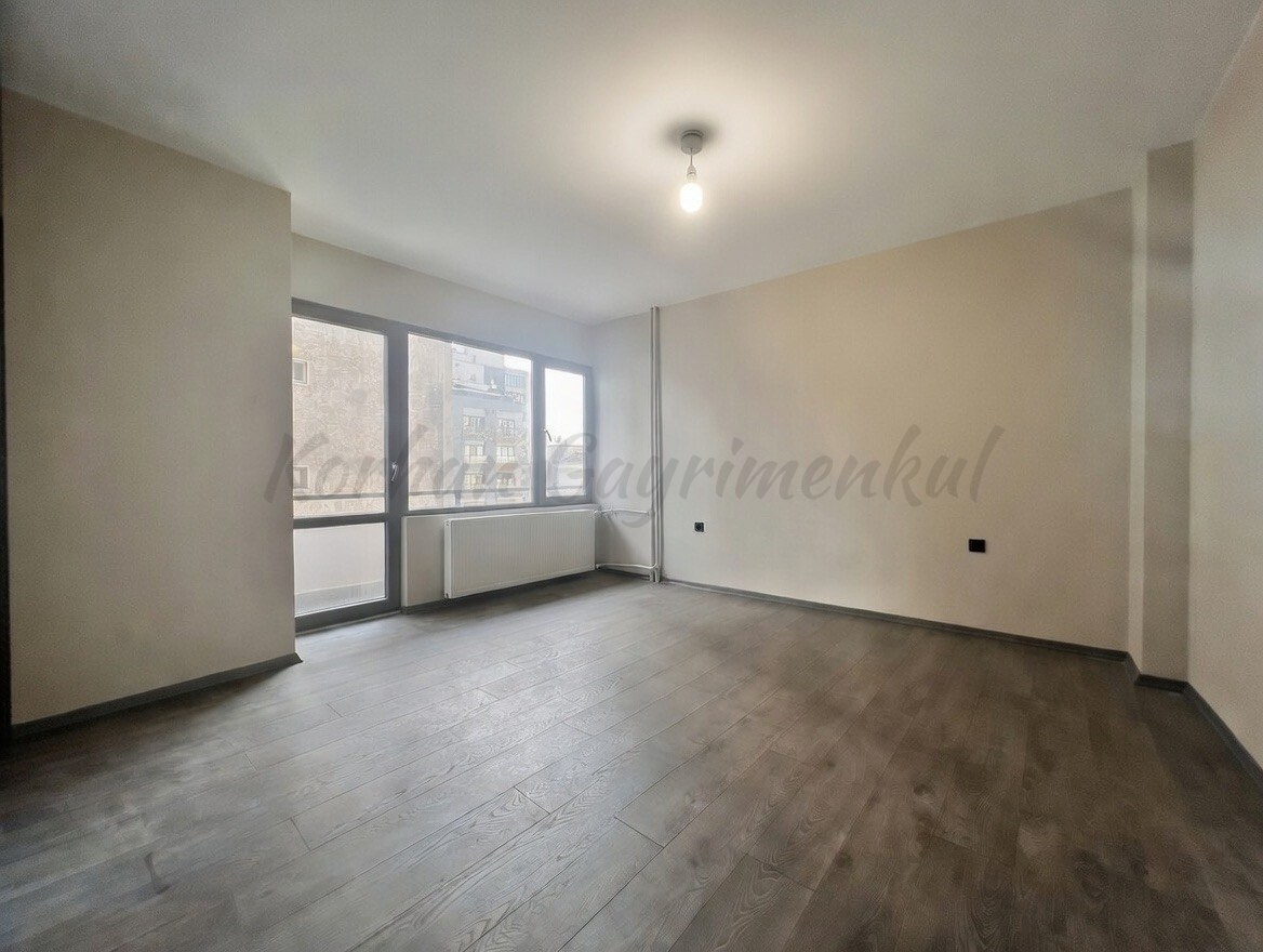 ŞAKINBAKKAL SAHİLE DENİZ MANZARALI 190M2 SÜPER LÜKS KATTA TEK