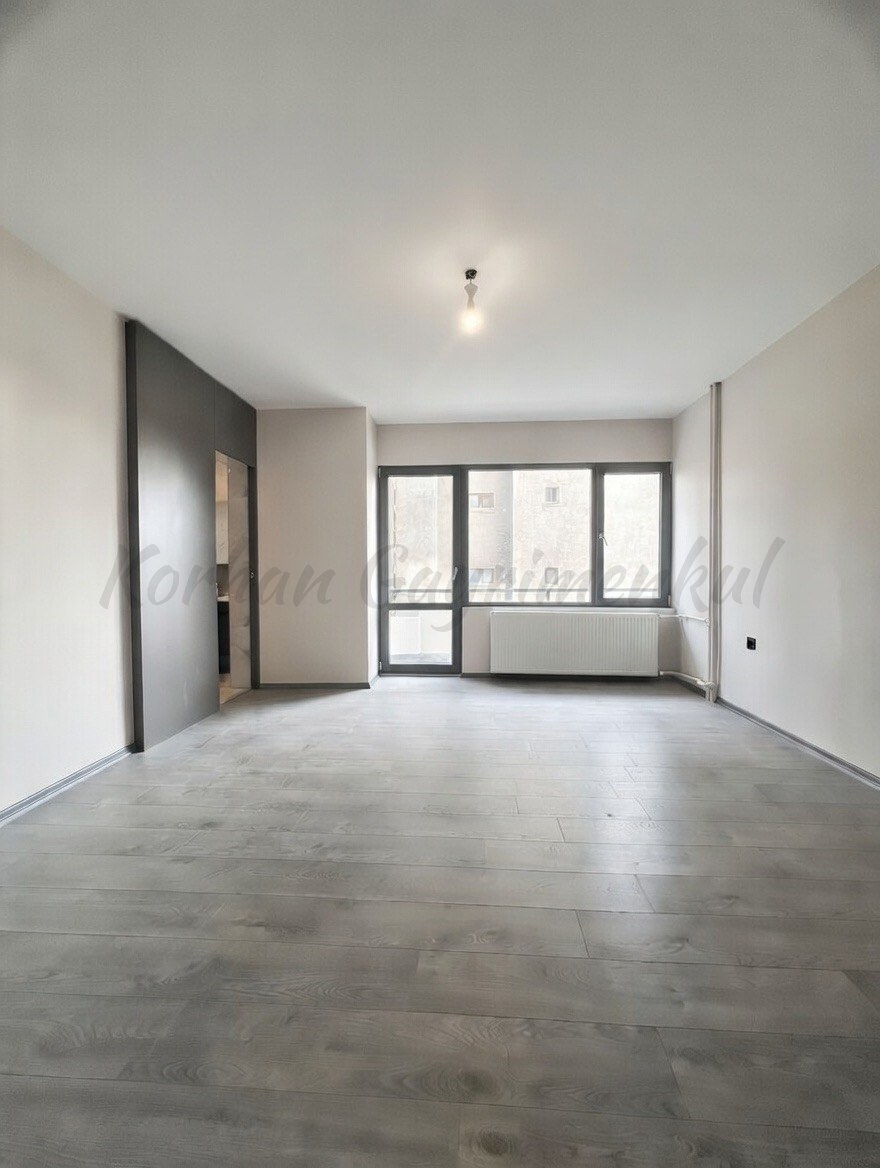 ŞAKINBAKKAL SAHİLE DENİZ MANZARALI 190M2 SÜPER LÜKS KATTA TEK