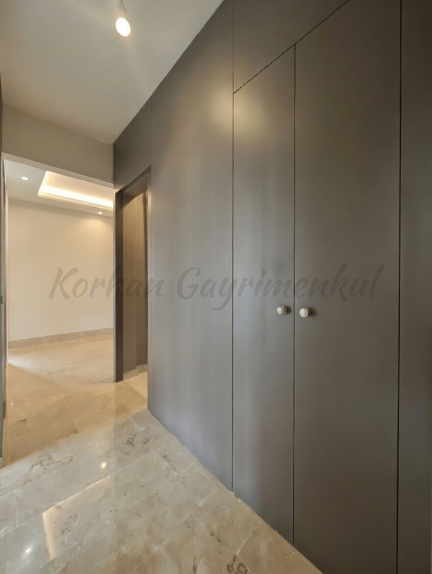 ŞAKINBAKKAL SAHİLE DENİZ MANZARALI 190M2 SÜPER LÜKS KATTA TEK
