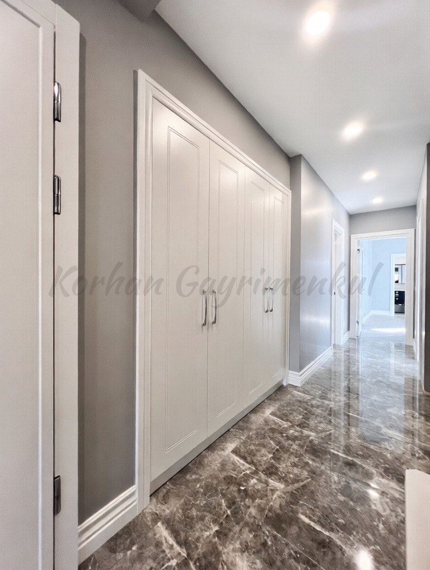 CADDEBOSTAN SAHİLDE GÖZTEPE PARKINA YAKIN 270M2 NET 4+2 DUBLEKS