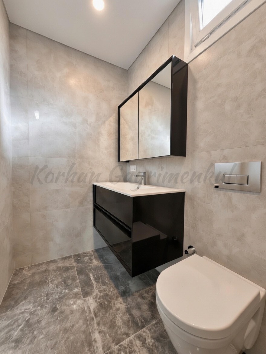 CADDEBOSTAN SAHİLDE GÖZTEPE PARKINA YAKIN 270M2 NET 4+2 DUBLEKS