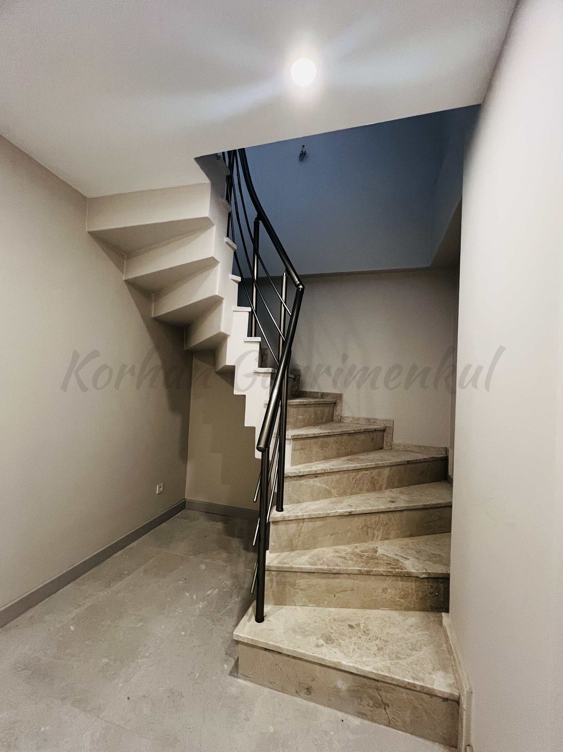 GÖZTEPE MARMARAYA KOMŞU TERASLI 130M2 3+1 SIFIR DUBLEKS