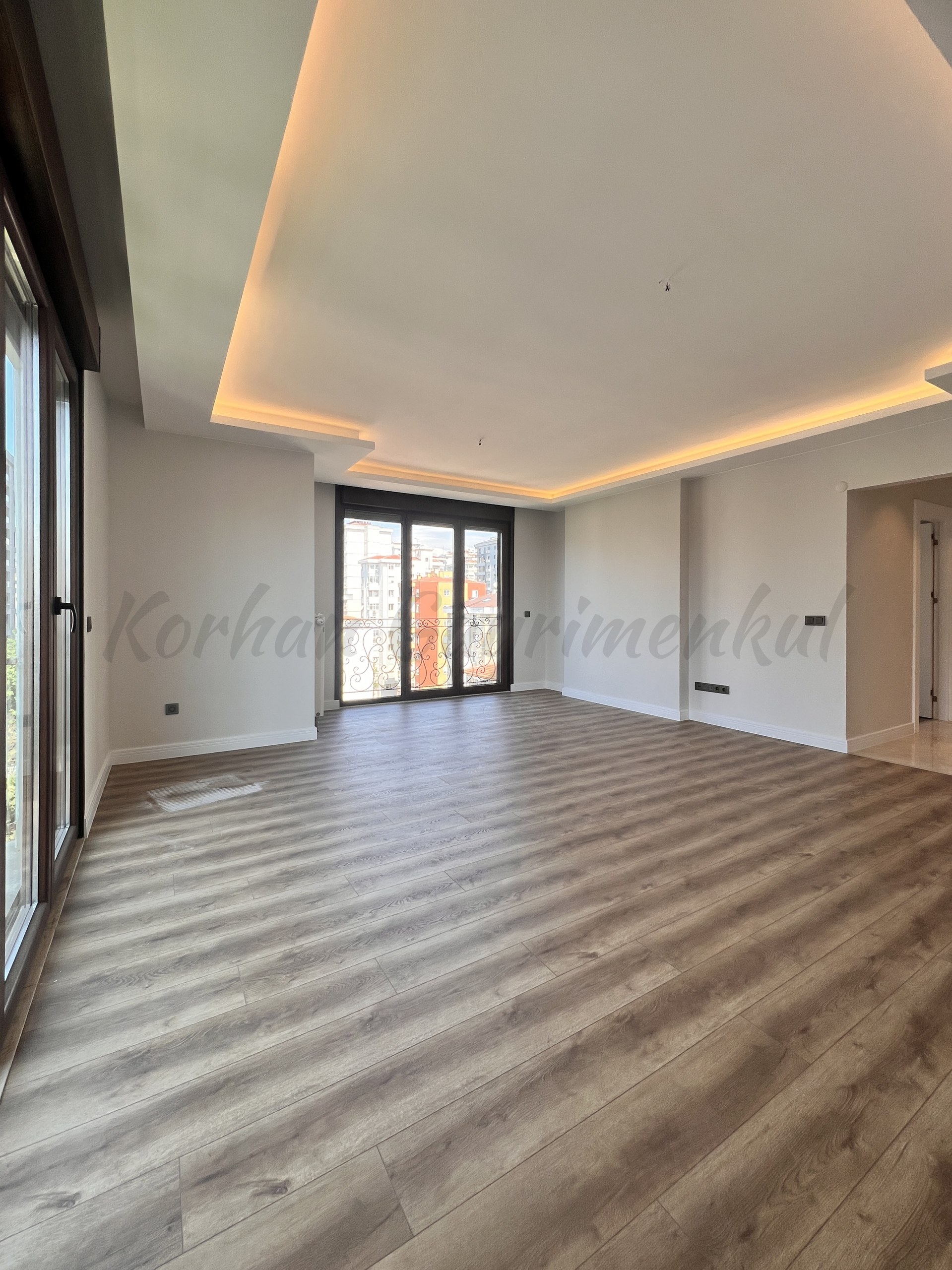 GÖZTEPE BAĞDAT CADDESİ YAKINI EBEVEYN BANYOLU 135M2 3+1